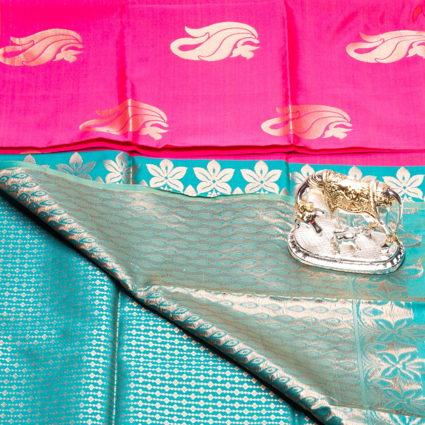 Kanchipuram Thread Shocking Pink Silk Saree | KA10035