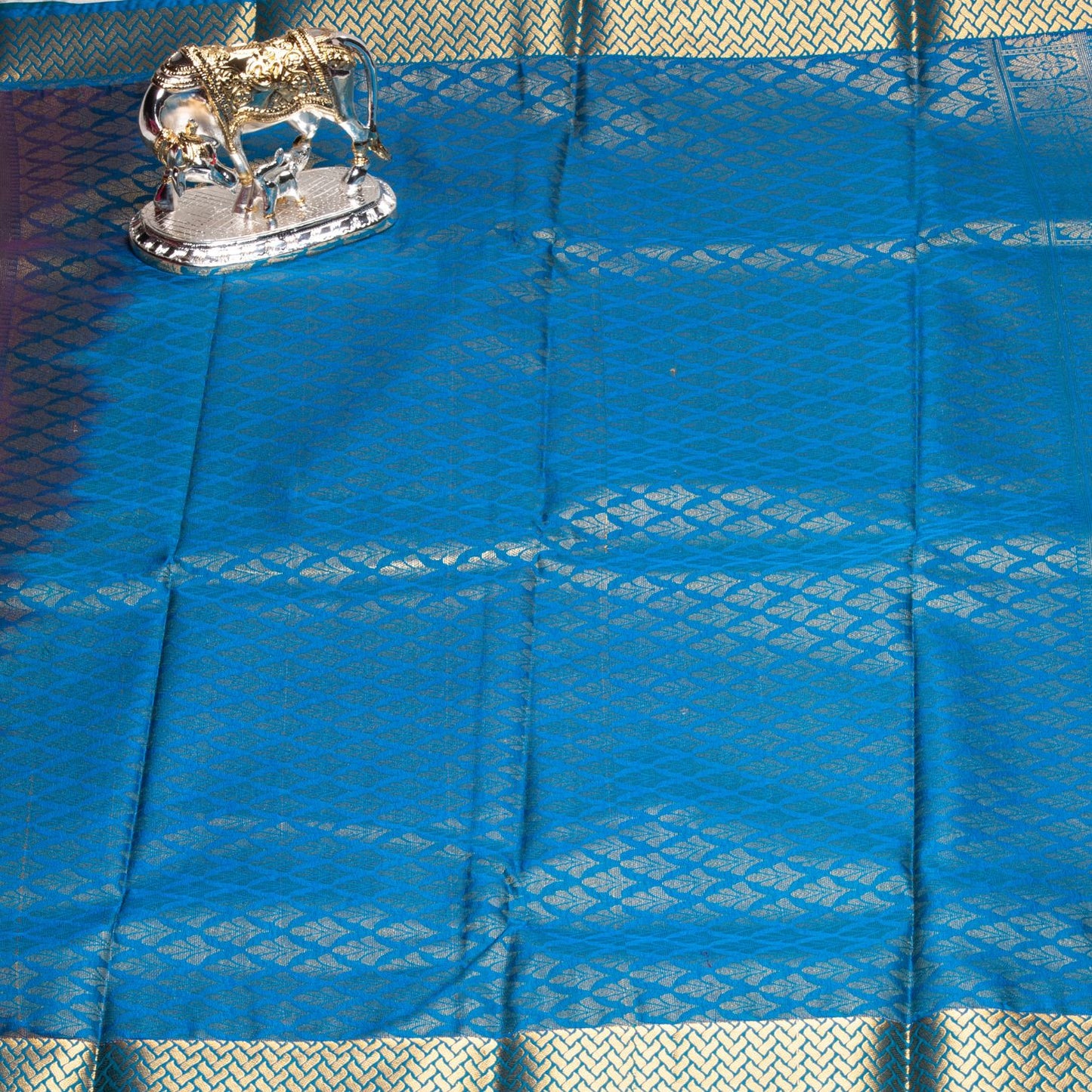 Kanchipuram Traditional Bottle Green Silk Saree | KA10128