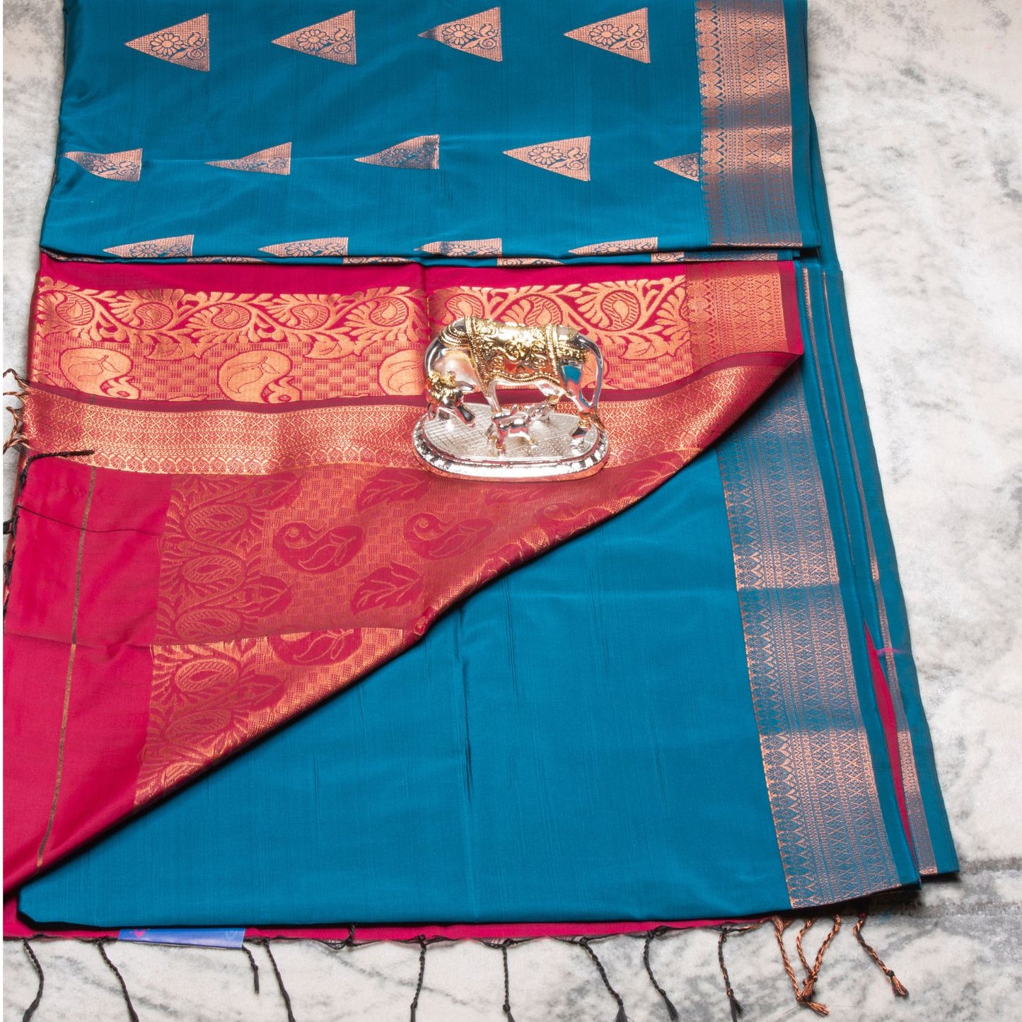 Kanchipuram Soft Thread Dark Sea Blue Silk Saree | KA10037
