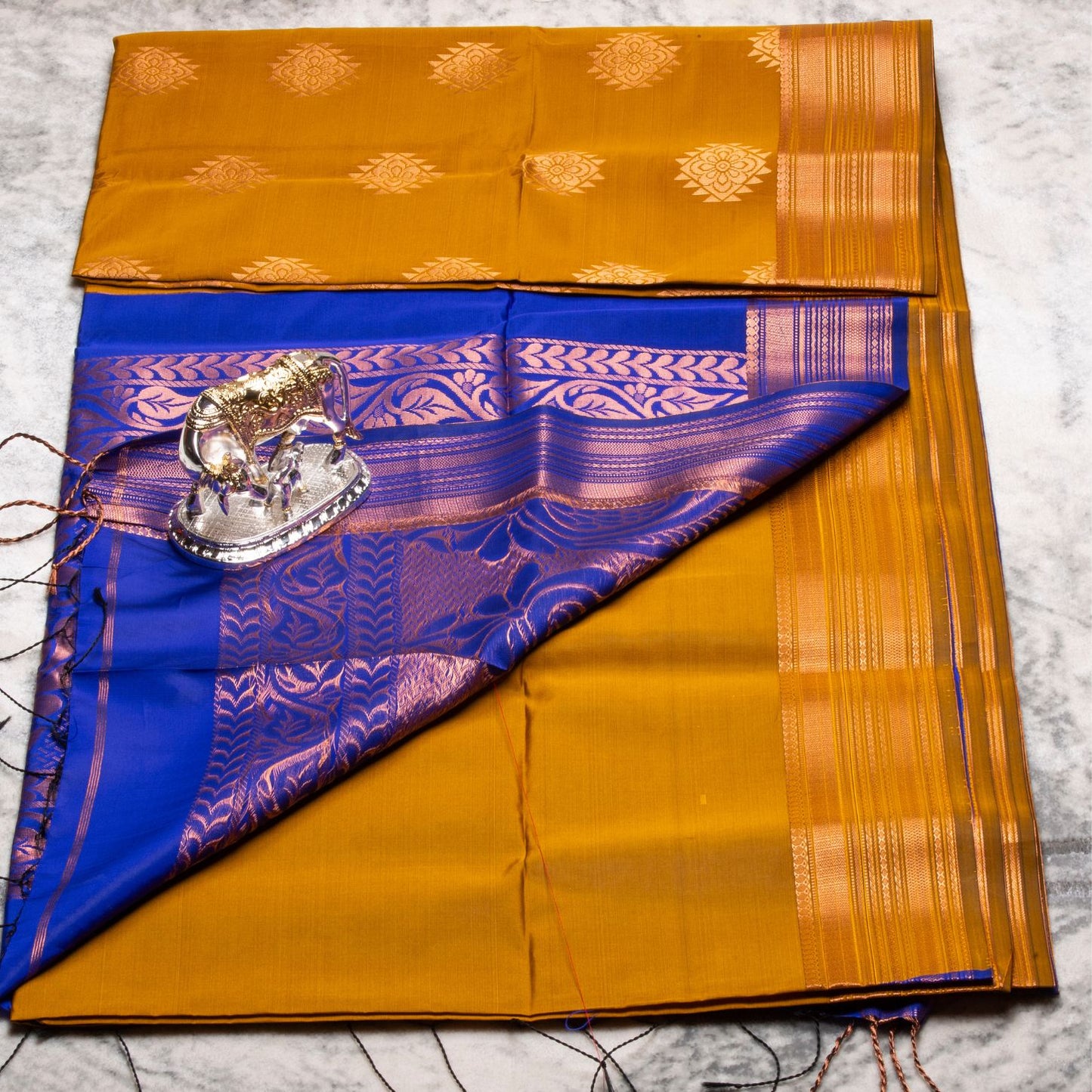 Kanchipuram Soft Thread Golden Rod Silk Saree | KA10044