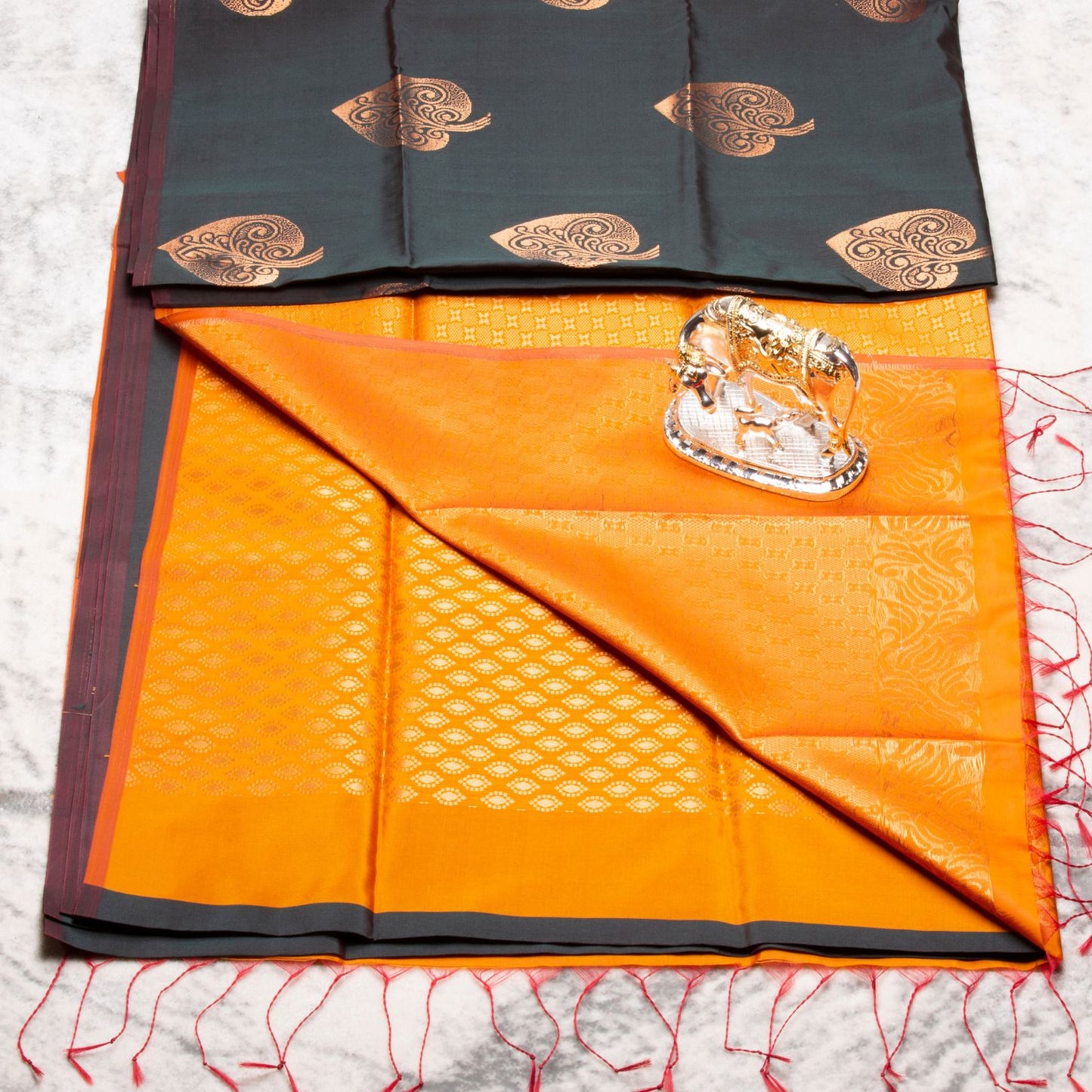 Kanchipuram Thread Bottle Green Silk Saree | KA10029