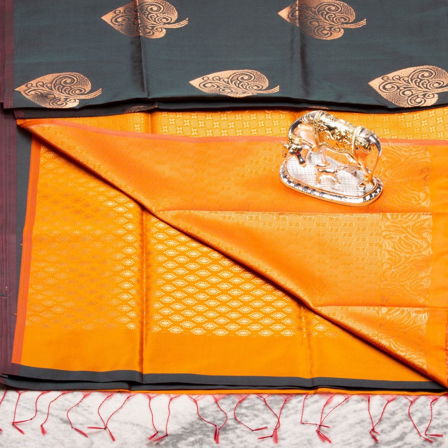 Kanchipuram Thread Bottle Green Silk Saree | KA10029