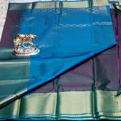 Kanchipuram Traditional Bottle Green Silk Saree | KA10128