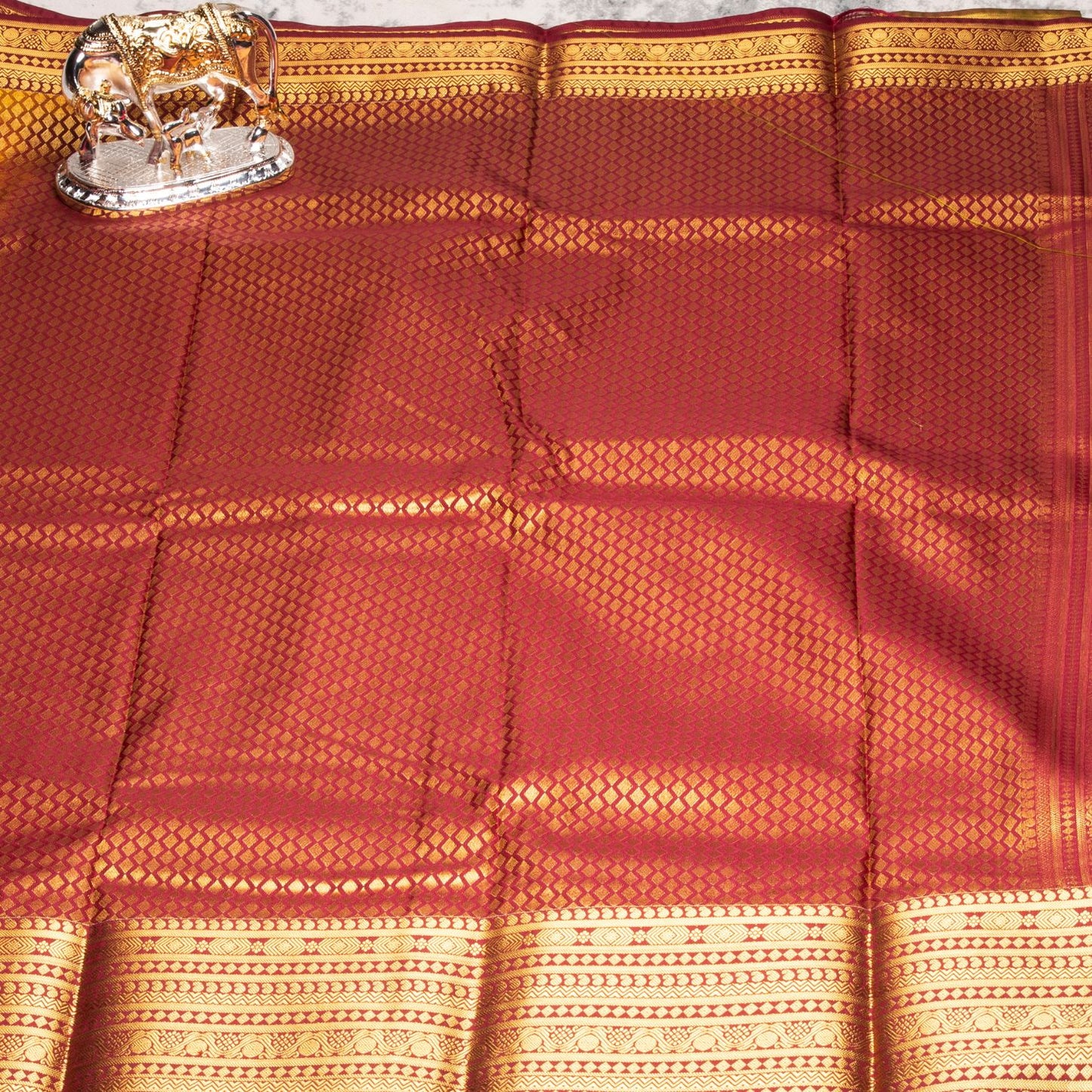 Kanchipuram Zary Lite Ovacado Silk Saree | KA10113