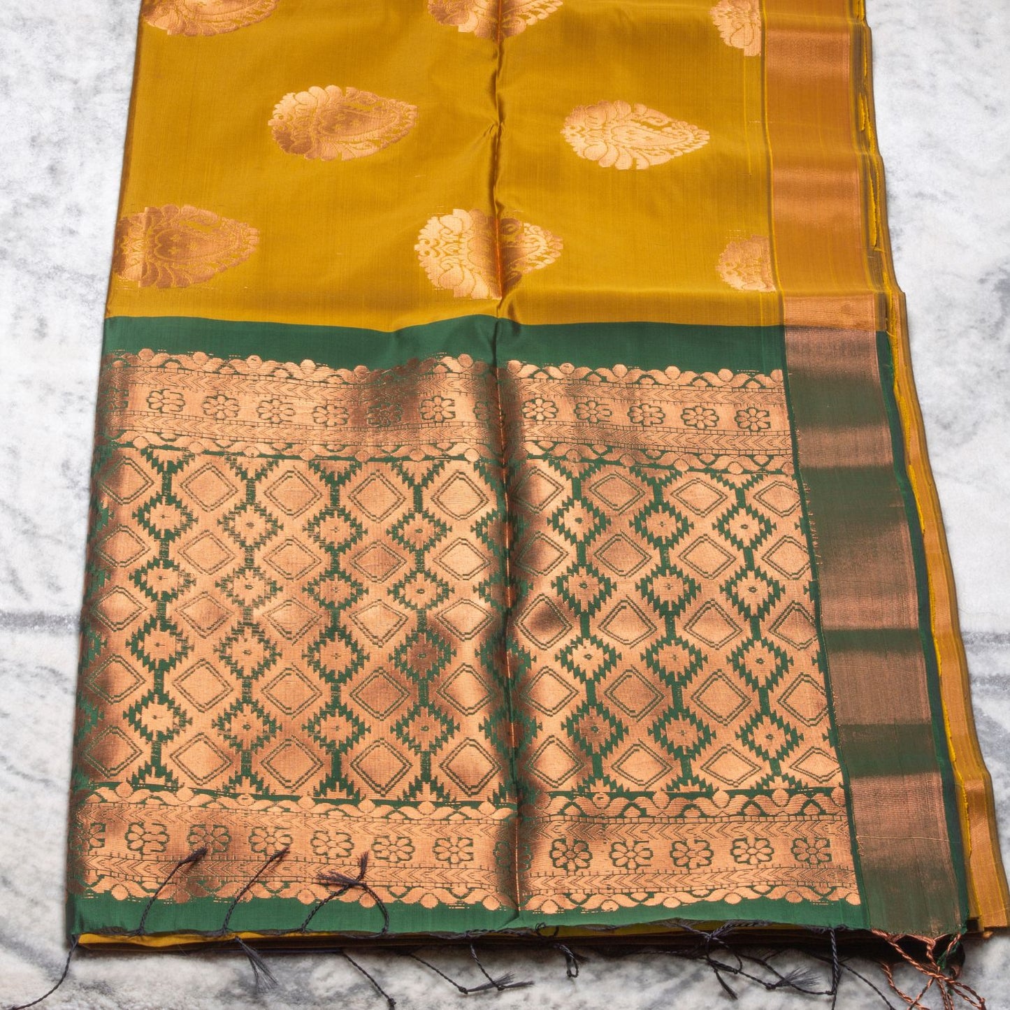 Kanchipuram Soft Thread Olive Silk Saree | KA10052