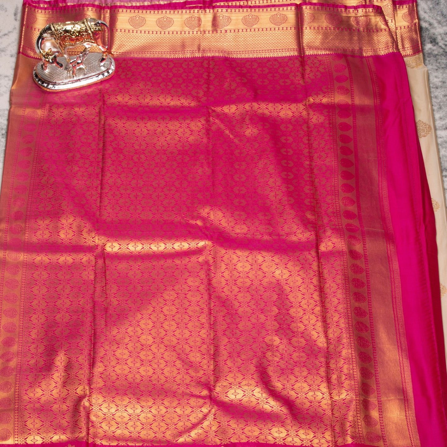 Kanchipuram Traditional Cream Silk Saree | KA10164