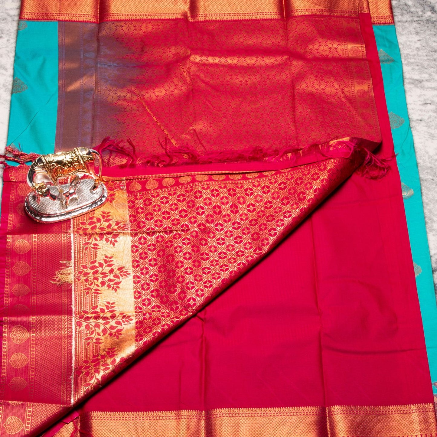Kanchipuram Traditional Teal Silk Saree | KA10150
