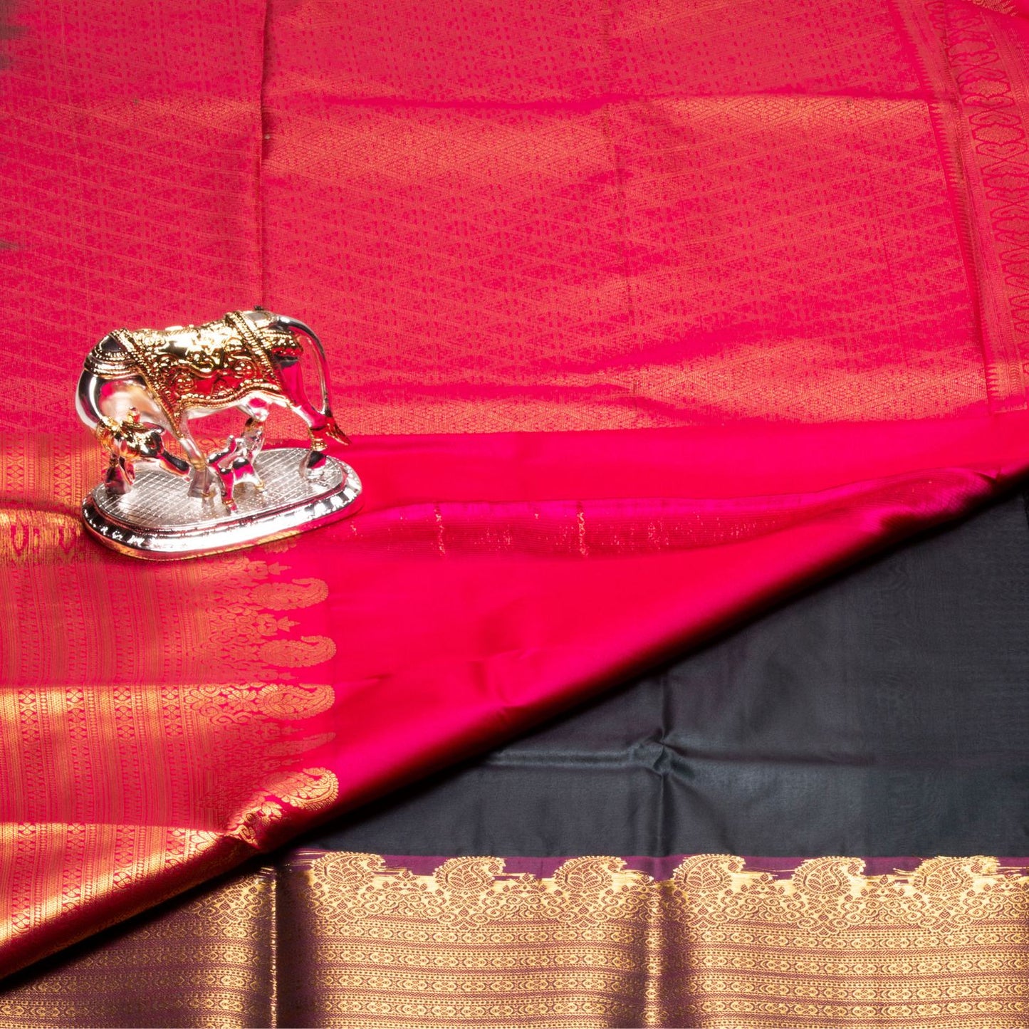 Kanchipuram Traditional Hunter Green Silk Saree | KA10129
