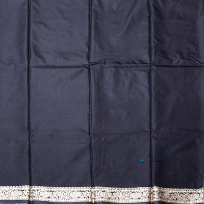 Kanchipuram Banarasi Grey Silk Saree | KA10091